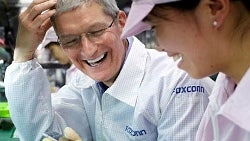 Foxconn stops interns' illegal overtime at iPhone X factory