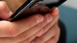Apple probing the iPhone X's cold weather mishaps, puts a supplier in the freezer