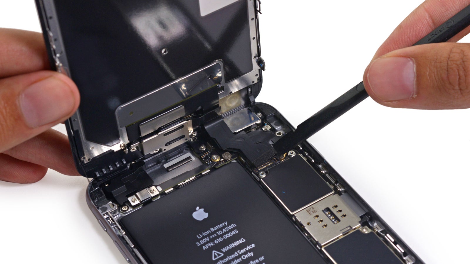 Tiny device, huge panic: overheating iPhone 6s Plus battery causes ...