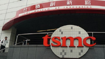 Chip maker TSMC sees shipments of top shelf smartphones declining this year