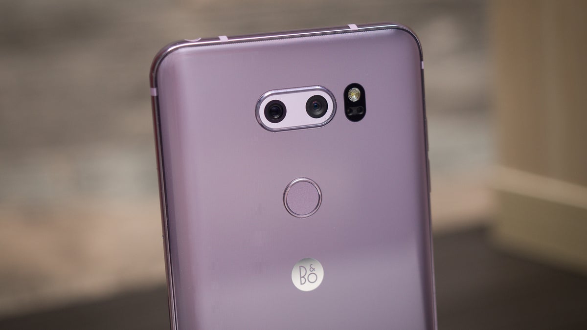 LG's 2017 financial results are encouraging, but mobile division still recording losses