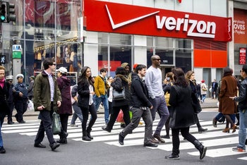 Verizon, AT&T and T-Mobile staff to unionize under the 'Wireless Workers United' umbrella