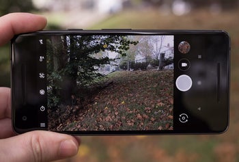 Google improves Pixel 2's photography skills, launches February security update