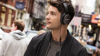 Deal: Bose QuietComfort 25 headphones on sale for 40% off, you save $120