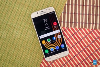 Samsung is rolling out the February security patch to the Galaxy J5 / J7 (2017)