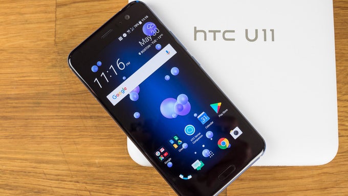 HTC merges VR and smartphone departments in the US, lays off employees in the process