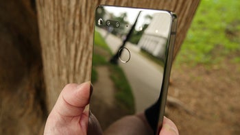 Essential Camera update adds new Tiny Planet mode and flash for the selfie camera