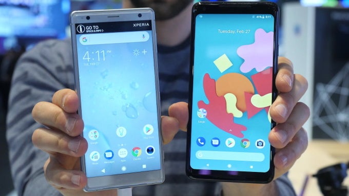 Sony Xperia XZ2 vs Google Pixel 2 XL: first look