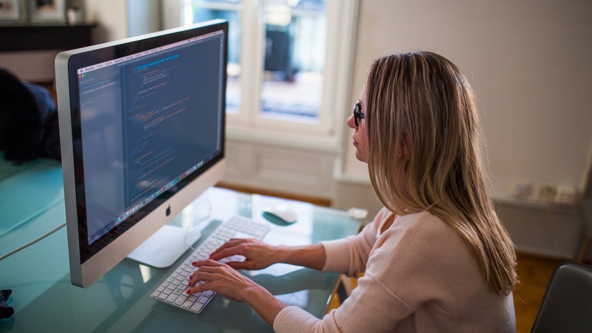 Apple is the sixth most desired employer in the US