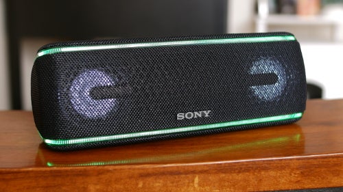 Sony SRS-XB41 Portable Bluetooth Speaker hands-on