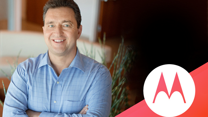Motorola president quits, replacement named; first 2018 phones to be unveiled in April