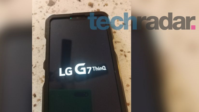 LG G7 ThinQ appears in leaked photos, notch and all