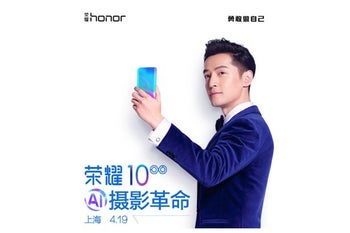 Here is a very close look at the Honor 10's back