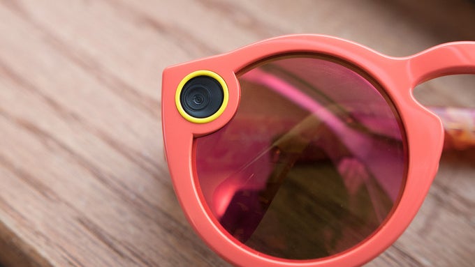 Second generation Spectacles pay a visit to the FCC