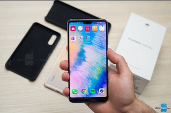 Huawei considered the display notch years before the iPhone X