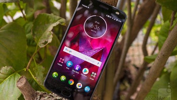 Deal: Save $220 on Motorola's Moto Z2 Force