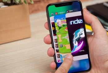 Deal: Save up to $150 on the iPhone X (Verizon, AT&T)