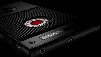 The RED Hydrogen One holographic smartphone just got improved and delayed to August