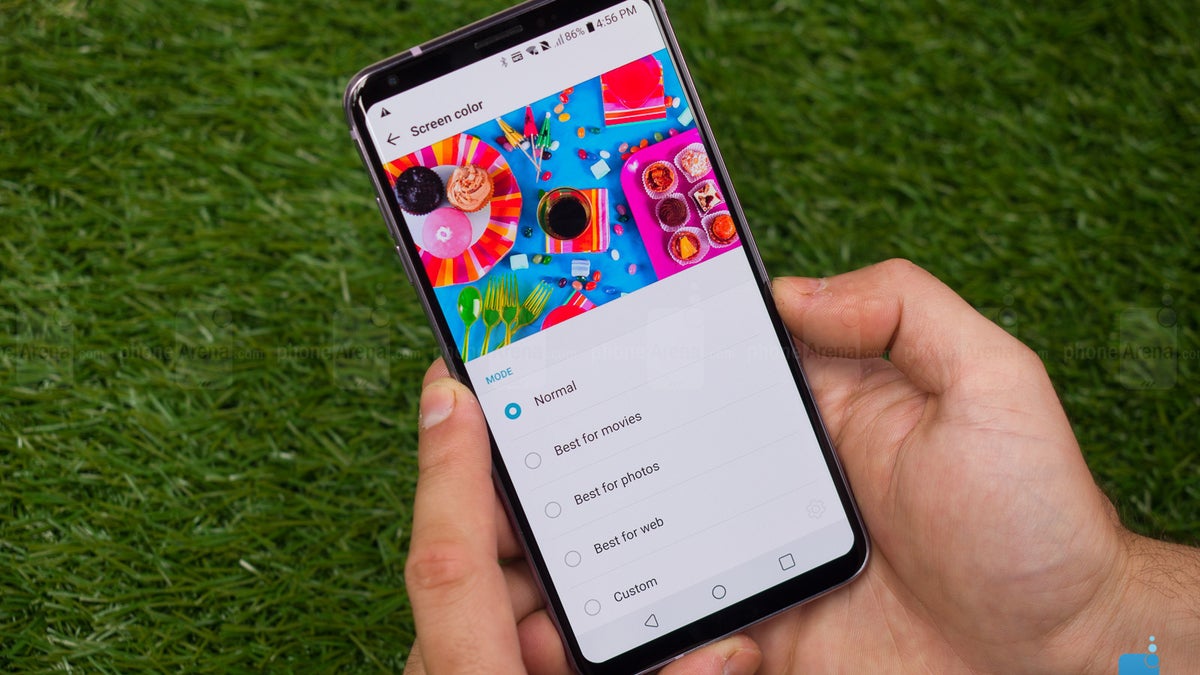 LG suggests the LG V40 will sport an OLED display, other V-series devices too