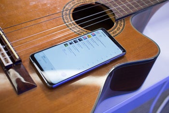 LG G7 Boombox Speaker explained: louder sound through clever design