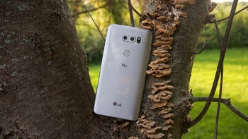 LG V30 is finally getting Android 8.0 Oreo at T-Mobile, but not the easy way