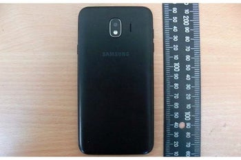 Samsung Galaxy J4 (2018) live pictures published by regulatory agency