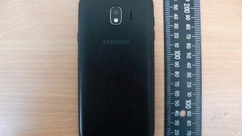 Samsung Galaxy J4 (2018) live pictures published by regulatory agency