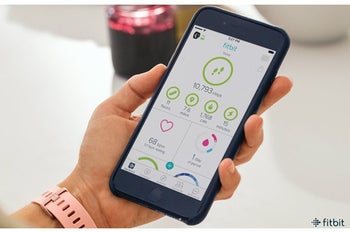 Fitbit brings female health tracking to iOS and quick replies to Android