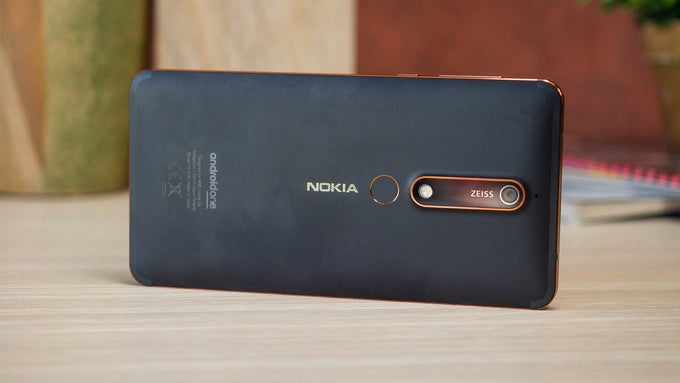 Unlocked Nokia 6.1 now comes with a free photo/video kit in the US