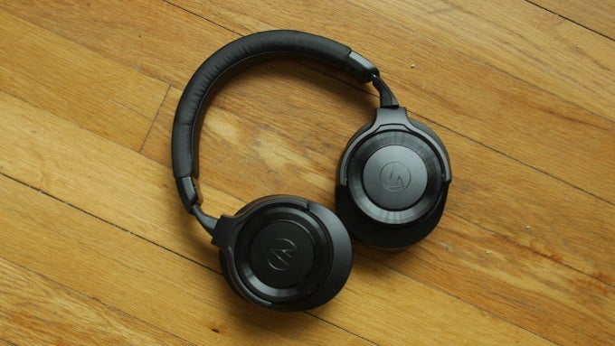 Audio-Technica ATH-WS990BT Over-Ear Wireless Headphones hands-on