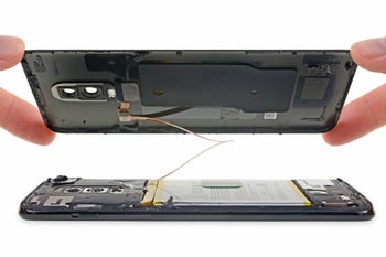 OnePlus 6 teardown: glass makes it much harder to repair