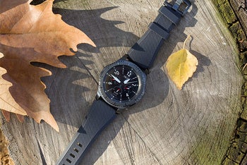 Save $80 on the Samsung Gear S3 Classic and Frontier