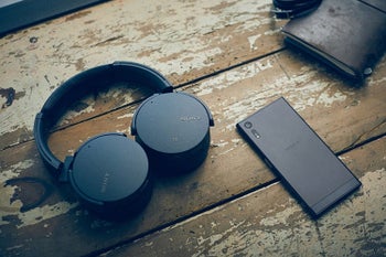 Deal: Sony Extra Bass wireless headphones, $127 discount