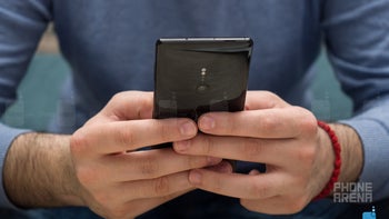 First live images of the Xperia XZ3 reveal dual-camera setup and familiar design