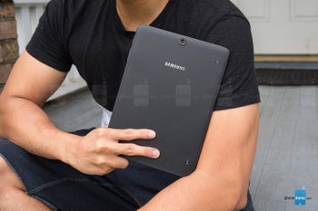 New Galaxy Tab Advanced 2 surfaces online, could be sold alongside XL model