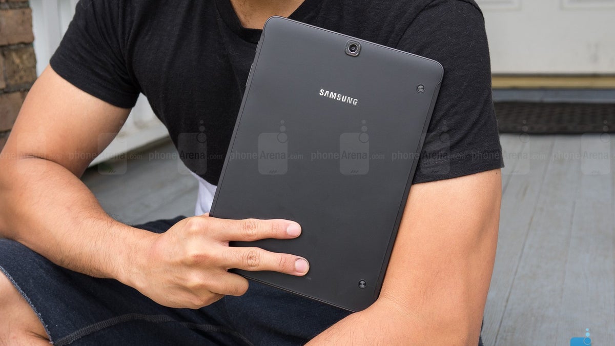 New Galaxy Tab Advanced 2 surfaces online, could be sold alongside XL model