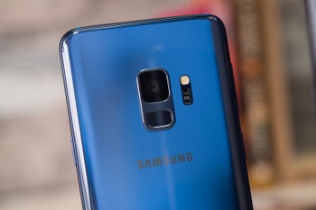 The largest Galaxy S10 model may boast a 16-megapixel wide-angle camera