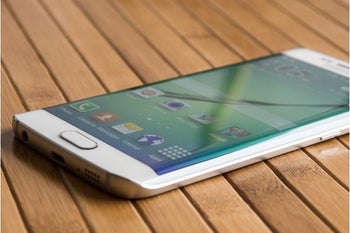 Samsung Galaxy S6 and S6 Edge begin receiving June security patch in Europe