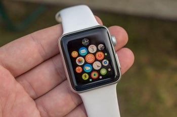 Latest ‘Close Your Rings’ videos show off what the Apple Watch Series 3 can do