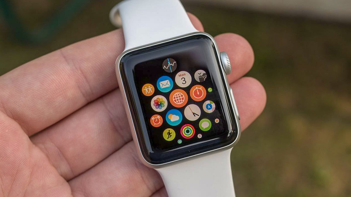 Can you watch videos 2024 on apple watch 3