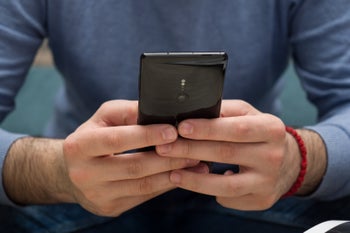 Users wouldn't be exactly thrilled to pay $800 for the Xperia XZ3