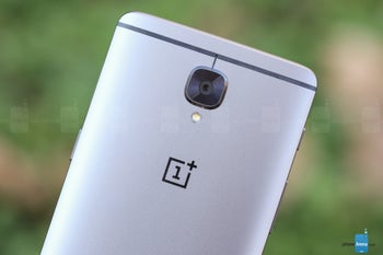 OnePlus 3 and 3T update improves selfies quality, fixes WhatsApp issues