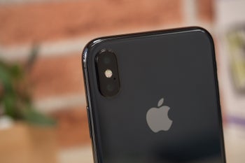 Qualcomm confirms 2018 iPhone models will exclusively use Intel modems