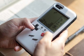 You can now have a fully functional Game Boy... as your iPhone case