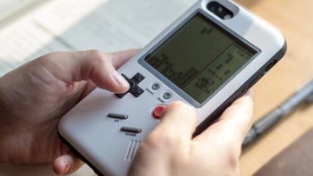 You can now have a fully functional Game Boy... as your iPhone case