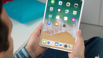 2018 iPad Pros will have much smaller bezels but won't include a headphone jack