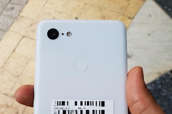 Google Pixel 3 XL Clearly White variant revealed in new set of live images