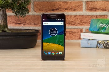 Motorola starts testing Moto G5 Android 8.1 Oreo update