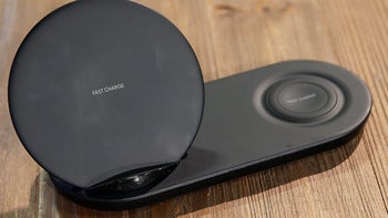 Amazon showcases Samsung's Wireless Charger Duo before official announcement