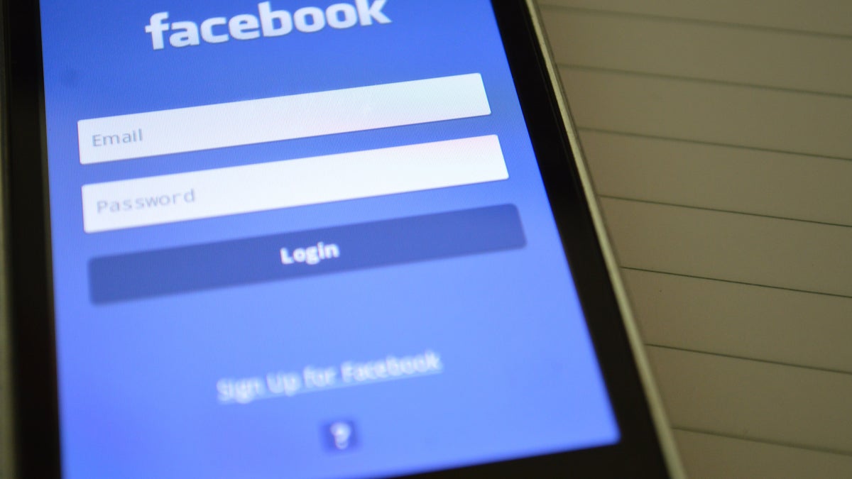 iOS is the most popular mobile platform in the US, Facebook's relevance as a mobile browser grows